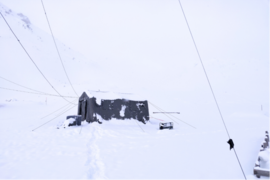 LANCO testet aufblasbares Zelt in den österreichischen Alpen  LANCO testet aufblasbares Zelt in den österreichischen Alpen