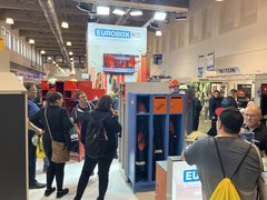 Für Profis gemacht: Einsatzspinde zum Anfassen auf der Messe FLORIAN  Für Profis gemacht: Einsatzspinde zum Anfassen auf der Messe FLORIAN