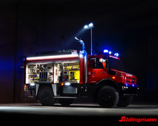 Der Mercedes-Benz Unimog TLF 4000 von Schlingmann Der Mercedes-Benz Unimog TLF 4000 von Schlingmann