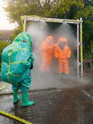 Rescuevation Kamel - Wasserspeicher und Dekondusche aus Steckleitern Rescuevation Kamel - Wasserspeicher und Dekondusche aus Steckleitern