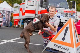 Bei den Johannitern Zivil- und Katastrophenschutz hautnah erleben Bei den Johannitern Zivil- und Katastrophenschutz hautnah erleben
