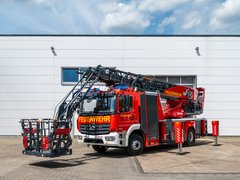 Drehleitern und vieles mehr bei GERKEN Einsatzfahrzeuge mieten Drehleitern und vieles mehr bei GERKEN Einsatzfahrzeuge mieten